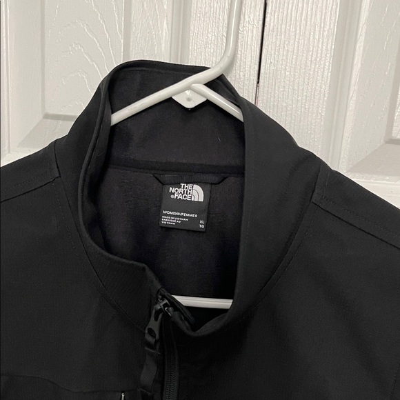The North Face Black Sleeveless Jacket with Logo - Picture 4 of 6